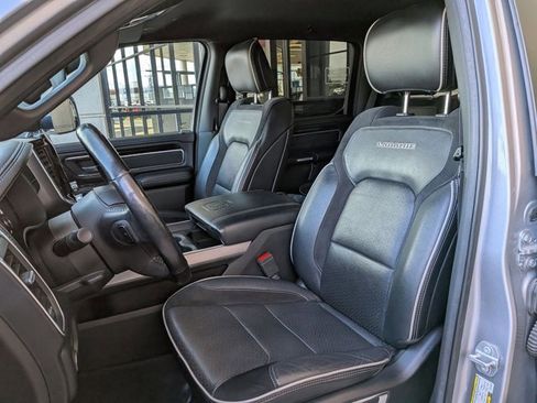 Used 2020 RAM 1500 Laramie w/ Sport Appearance Package AWD/4WD image 15