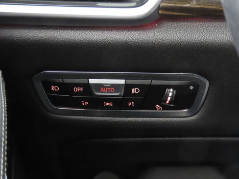 Used 2019 BMW X5 xDrive40i AWD/4WD image 24