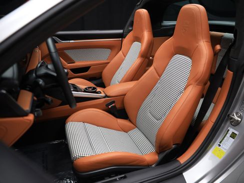 Used 2024 Porsche 911 Targa 4S image 62