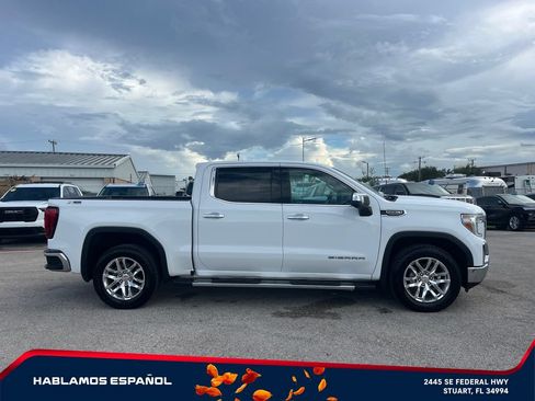 Used 2021 GMC Sierra 1500 SLT w/ SLT Premium Plus Package AWD/4WD image 8