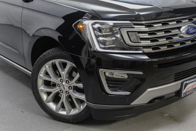 Used 2019 Ford Expedition Limited w/ Equipment Group 302A AWD/4WD image 2