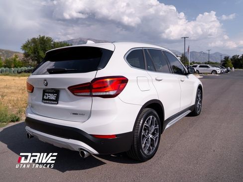 Used 2020 BMW X1 xDrive28i image 12