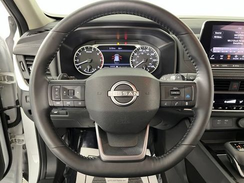 Certified 2025 Nissan Rogue SV w/ SV Premium Package FWD image 21