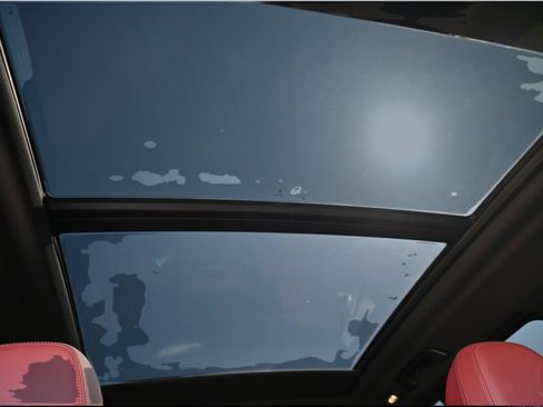 Certified 2023 BMW X3 M40i w/ Premium Package image 7