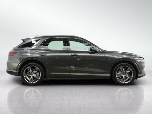 Used 2023 Genesis Electrified GV70 AWD/4WD image 6