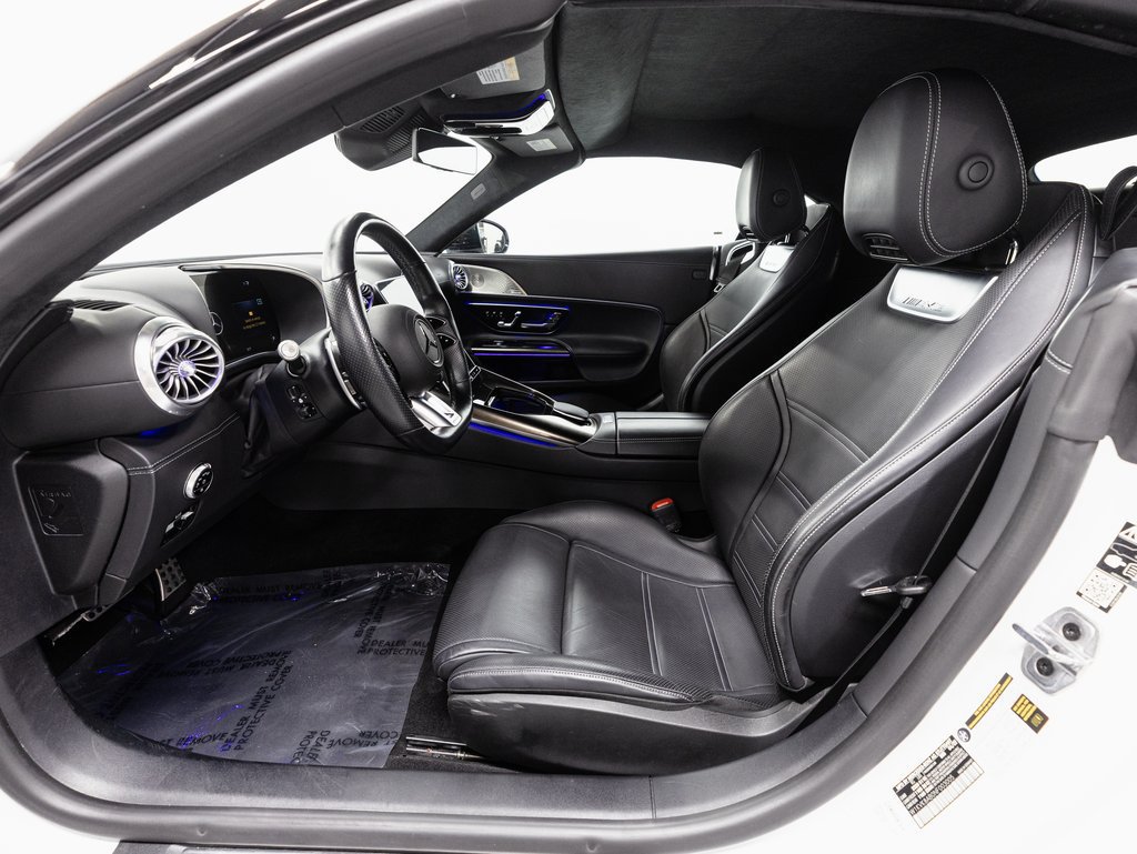 Used 2022 Mercedes-Benz SL 55 AMG 4MATIC w/ Driver Assistance Package image 9