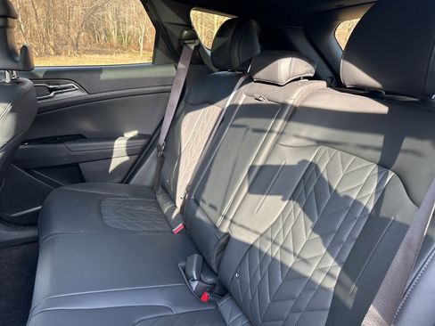 Certified 2024 Kia Sportage X-Line image 12