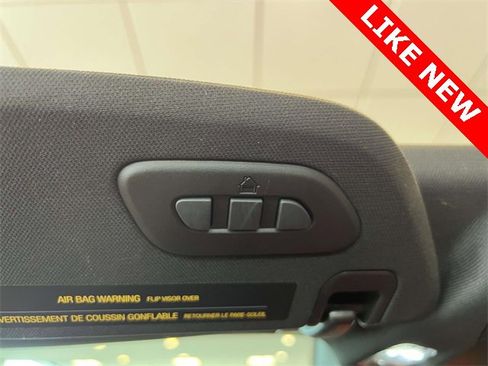 Used 2025 Chevrolet Corvette Stingray Preferred Conv w/ Stealth Interior Trim Package image 26