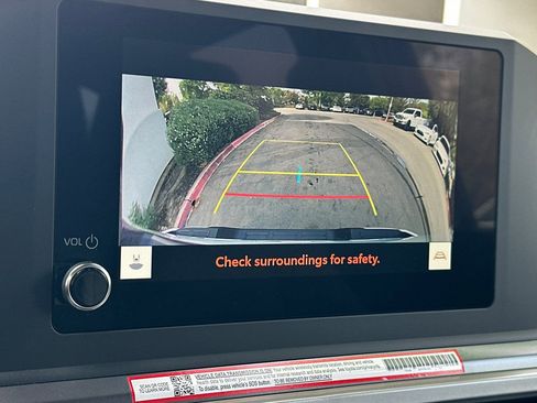 Used 2025 Toyota Tacoma SR5 image 26