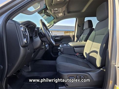 Used 2022 GMC Sierra 1500 SLE w/ Preferred Package image 9