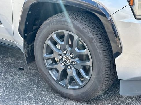 Used 2023 Toyota Sequoia Platinum AWD/4WD image 34