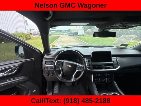 Used 2022 Chevrolet Tahoe LT w/ Luxury Package AWD/4WD image 18