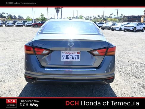 Used 2023 Nissan Altima 2.5 SV FWD image 6