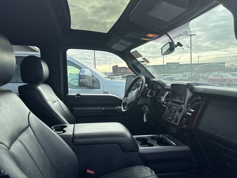 Used 2016 Ford F350 Lariat w/ Lariat Ultimate Package image 5