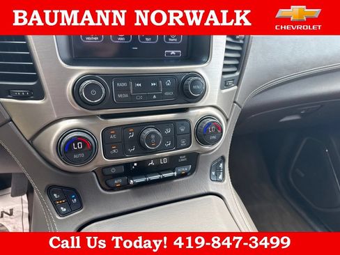 Used 2017 GMC Yukon XL Denali w/ Open Road Package AWD/4WD image 25