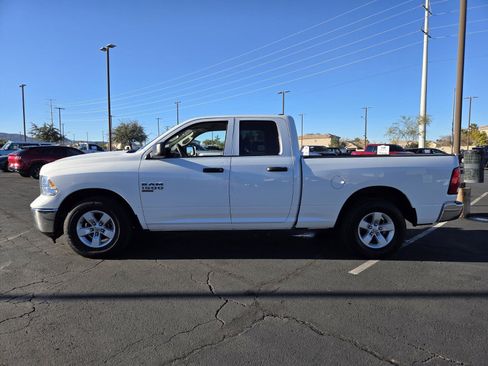 Used 2024 RAM 1500 Classic SLT image 3