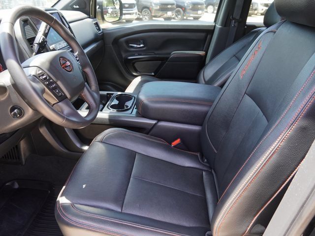 Used 2024 Nissan Titan PRO-4X w/ Pro-4x Convenience Package AWD/4WD image 20