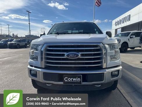 Used 2015 Ford F150 XLT w/ Equipment Group 302A Luxury image 2