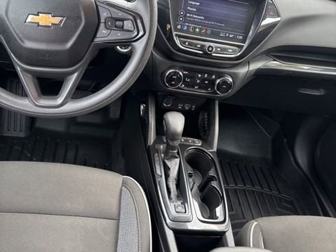 Used 2021 Chevrolet TrailBlazer LT w/ Convenience Package image 30