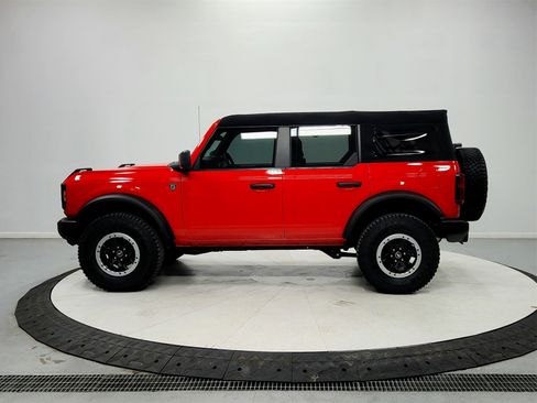 Used 2023 Ford Bronco 4-Door w/ Sasquatch Package image 4