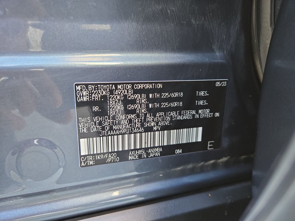 Used 2023 Toyota Venza LE AWD/4WD image 29