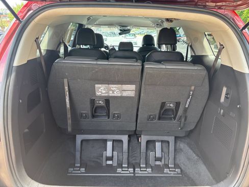 Used 2026 Kia Carnival FWD image 31
