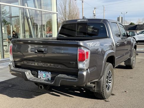 Used 2022 Toyota Tacoma TRD Pro image 7