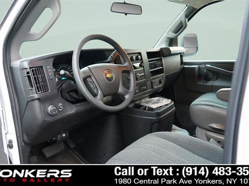 Used 2024 Chevrolet Express 2500 w/ Driver Convenience Package image 30