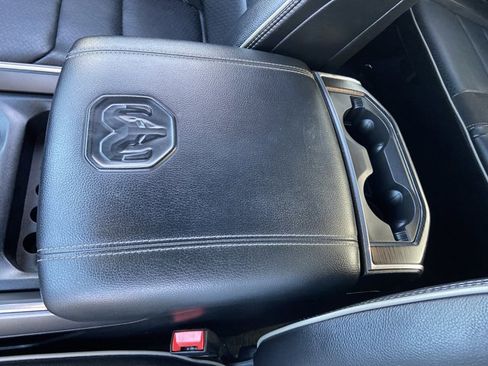 Used 2024 RAM 1500 Laramie image 42