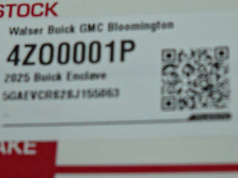 Used 2025 Buick Enclave Avenir image 34