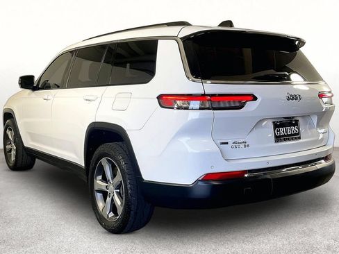 Used 2021 Jeep Grand Cherokee L Limited AWD/4WD image 14