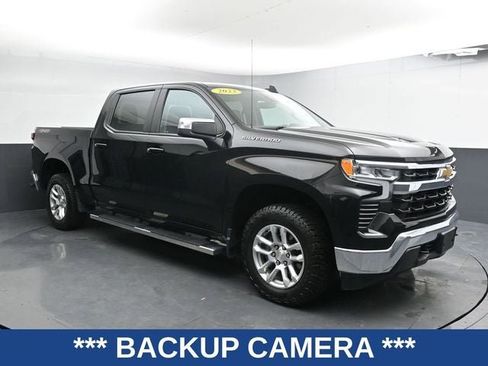 Used 2023 Chevrolet Silverado 1500 LT image 3