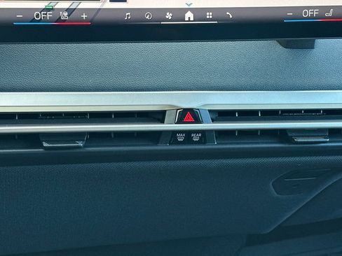 New 2026 BMW iX xDrive60 w/ Premium Package image 24