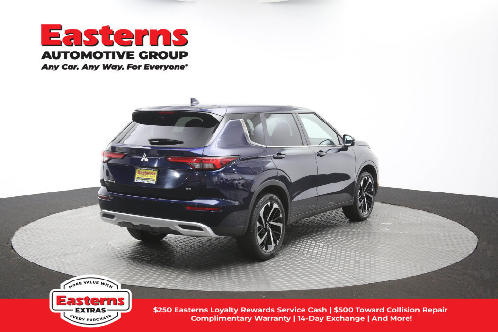 Used 2024 Mitsubishi Outlander SE FWD image 42