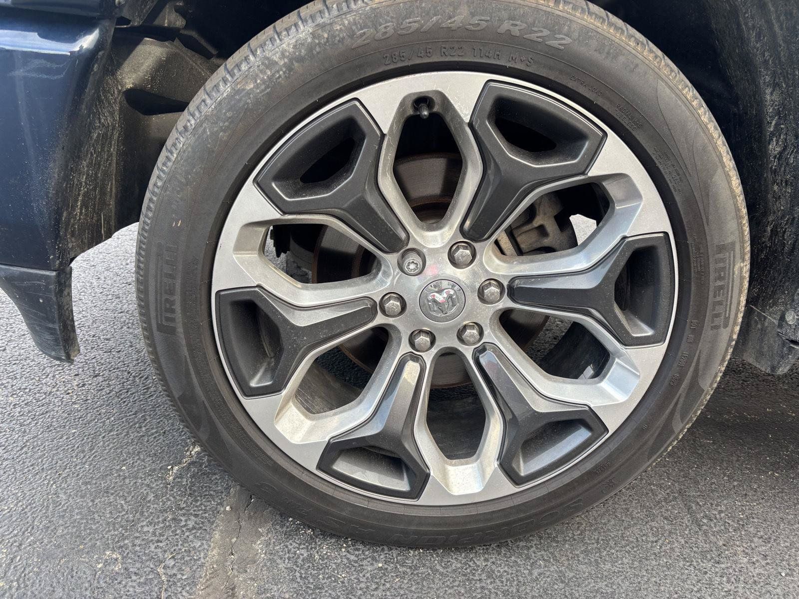Used 2020 RAM 1500 Longhorn AWD/4WD image 12