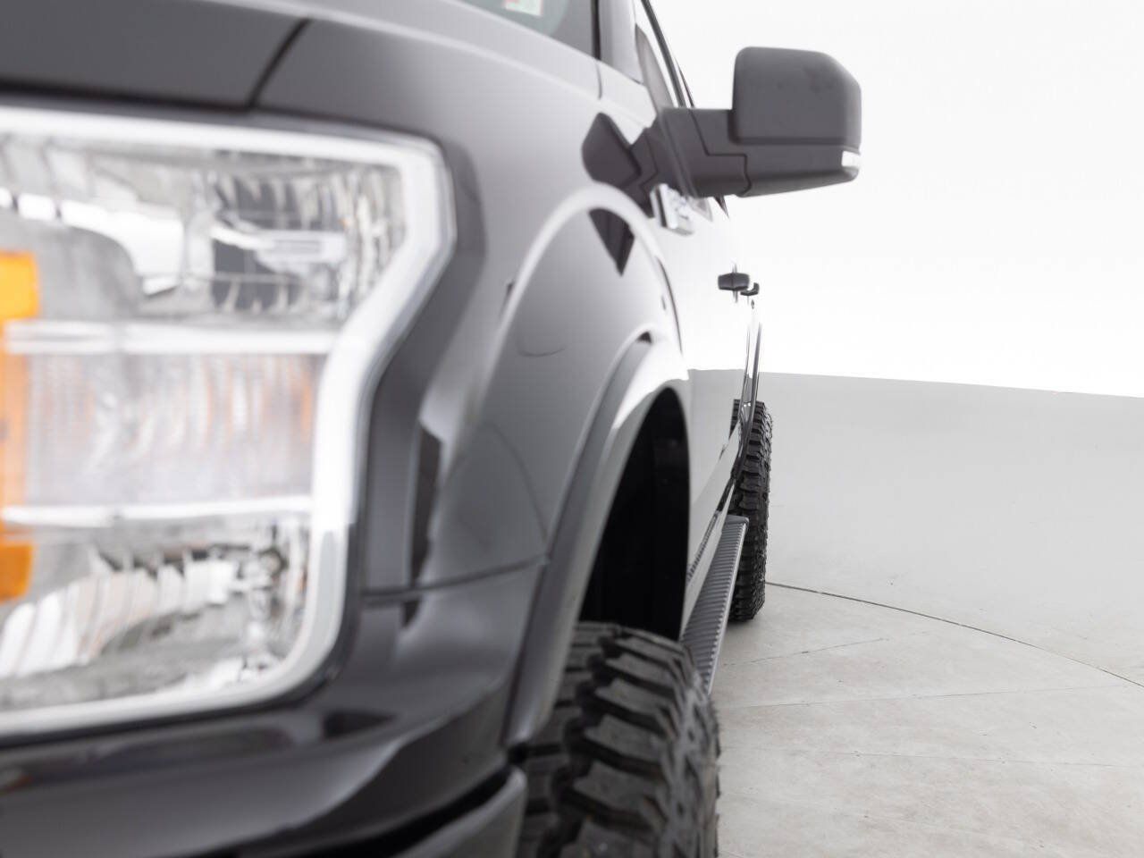 Used 2020 Ford F150 XLT w/ Equipment Group 302A Luxury AWD/4WD image 12