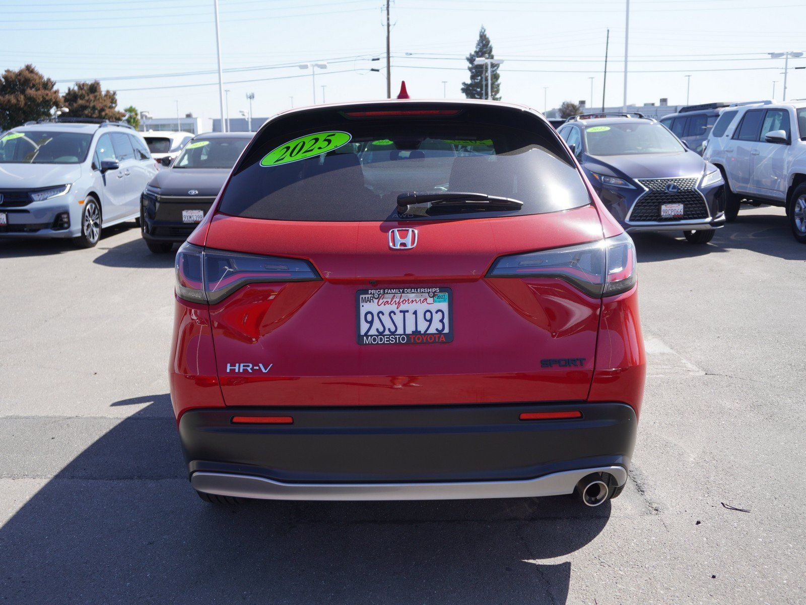 Used 2025 Honda HR-V Sport image 9