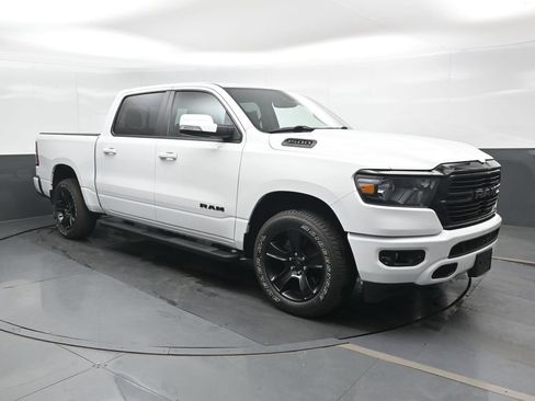 Used 2020 RAM 1500 Big Horn AWD/4WD image 4