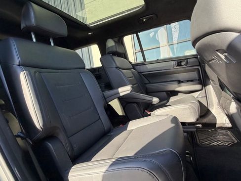 Used 2024 Hyundai Santa Fe Calligraphy image 14