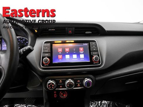 Used 2023 Nissan Kicks S FWD image 11