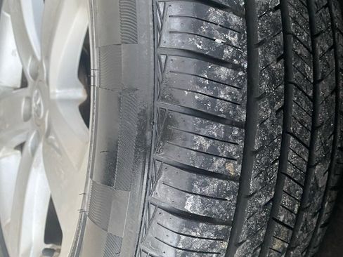 Used 2013 Toyota RAV4 XLE image 14