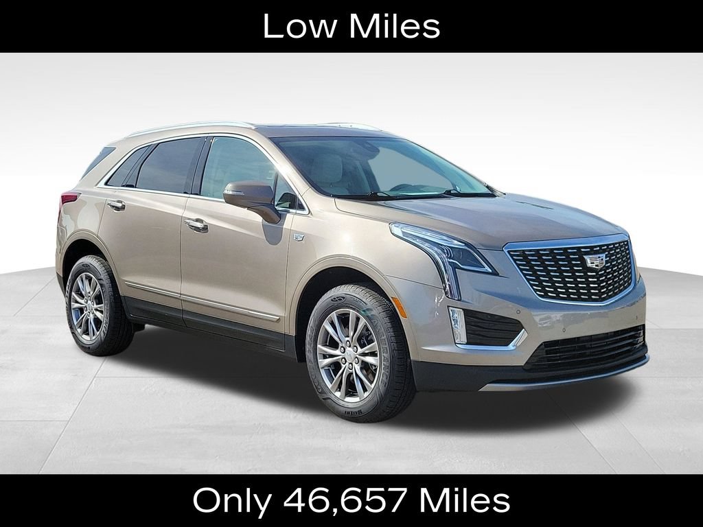 Used 2022 Cadillac XT5 Premium Luxury w/ LPO, Floor Liner Package FWD image 2