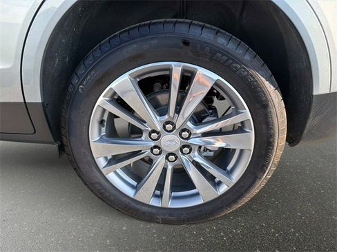 Used 2025 Cadillac XT5 Premium Luxury w/ Technology Package image 10