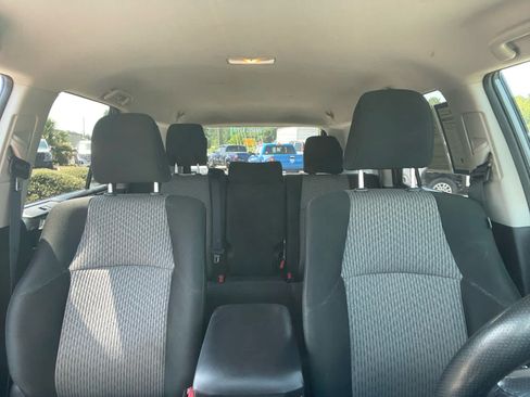 Used 2020 Toyota 4Runner SR5 AWD/4WD image 30