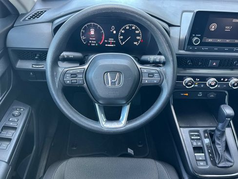 Used 2025 Honda CR-V LX image 14