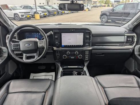 Used 2025 Ford F350 Lariat w/ Lariat Ultimate Package AWD/4WD image 3