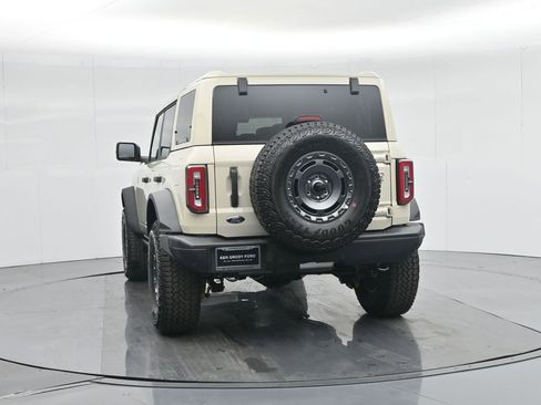 New 2025 Ford Bronco Badlands image 26