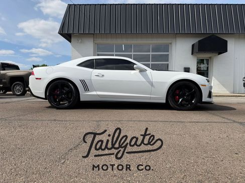 Used 2014 Chevrolet Camaro SS w/ RS Package RWD image 1