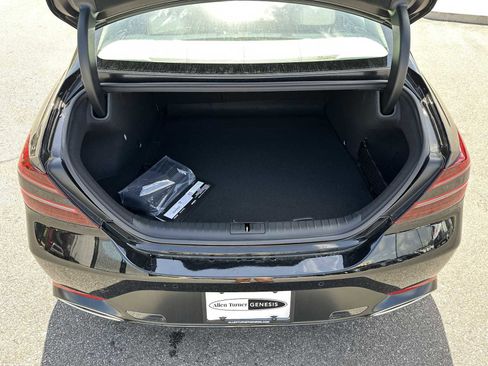 New 2026 Genesis G70 2.5T Prestige image 22