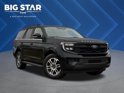 New 2026 Ford Expedition Active image 1